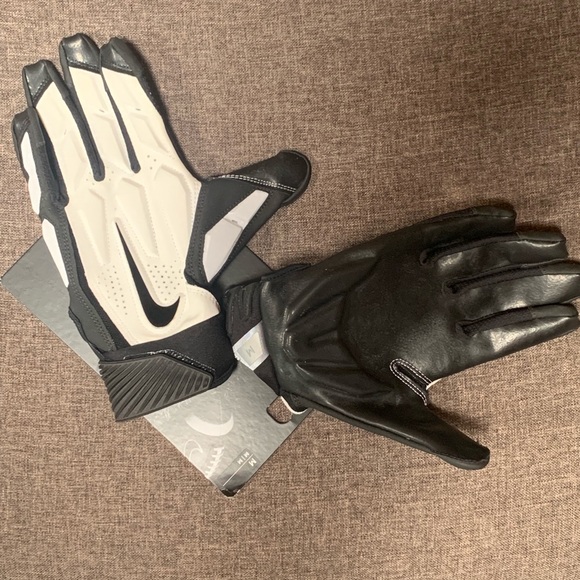 Nike D-Tack Lineman Football Gloves (Size Medium) - Picture 5 of 9